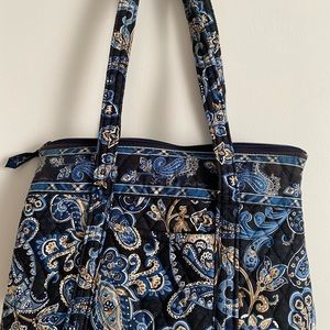 Vera Bradly set, 5 pieces, like new